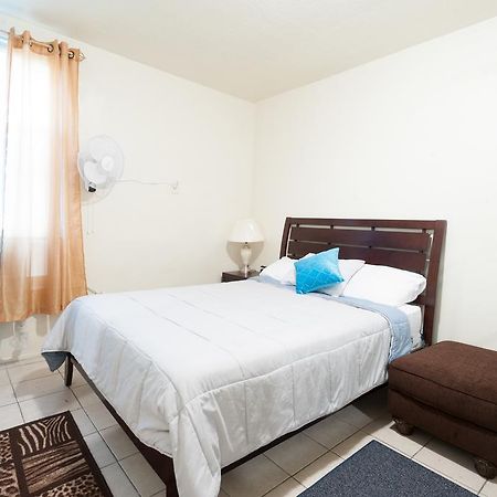 Studio And 1 Bedroom Apartments - Bronx نيو يورك المظهر الخارجي الصورة