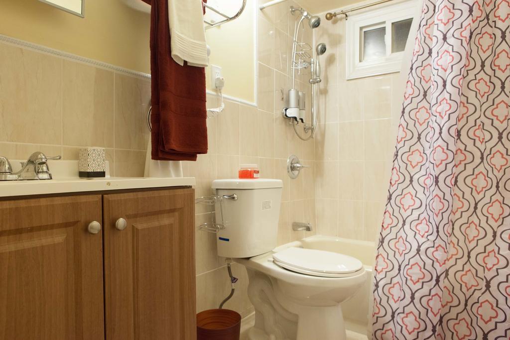 Studio And 1 Bedroom Apartments - Bronx نيو يورك المظهر الخارجي الصورة