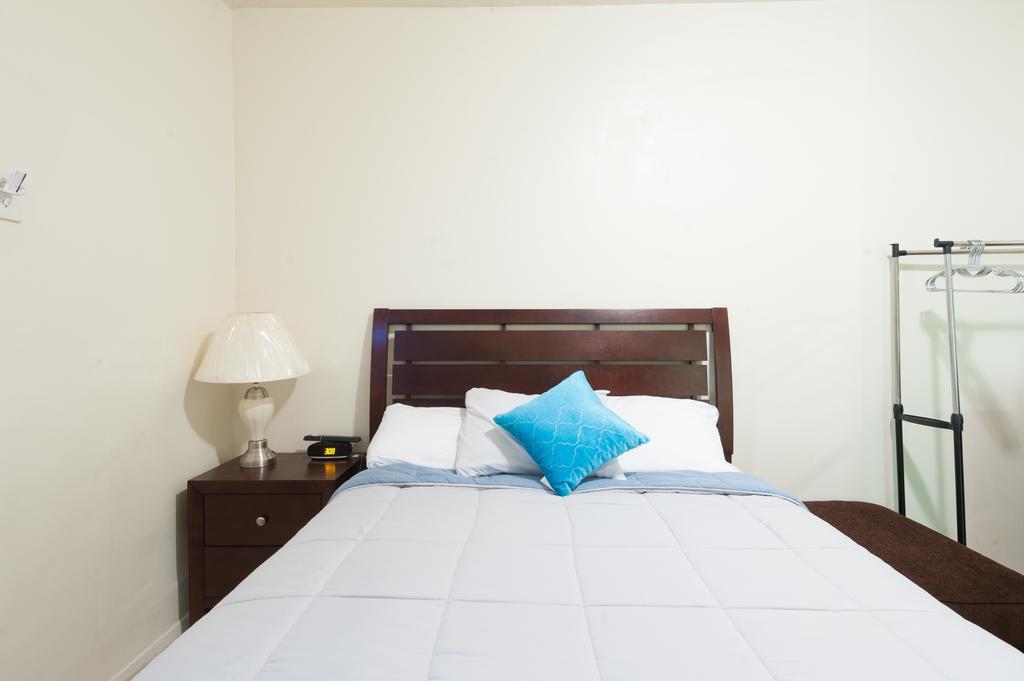 Studio And 1 Bedroom Apartments - Bronx نيو يورك المظهر الخارجي الصورة