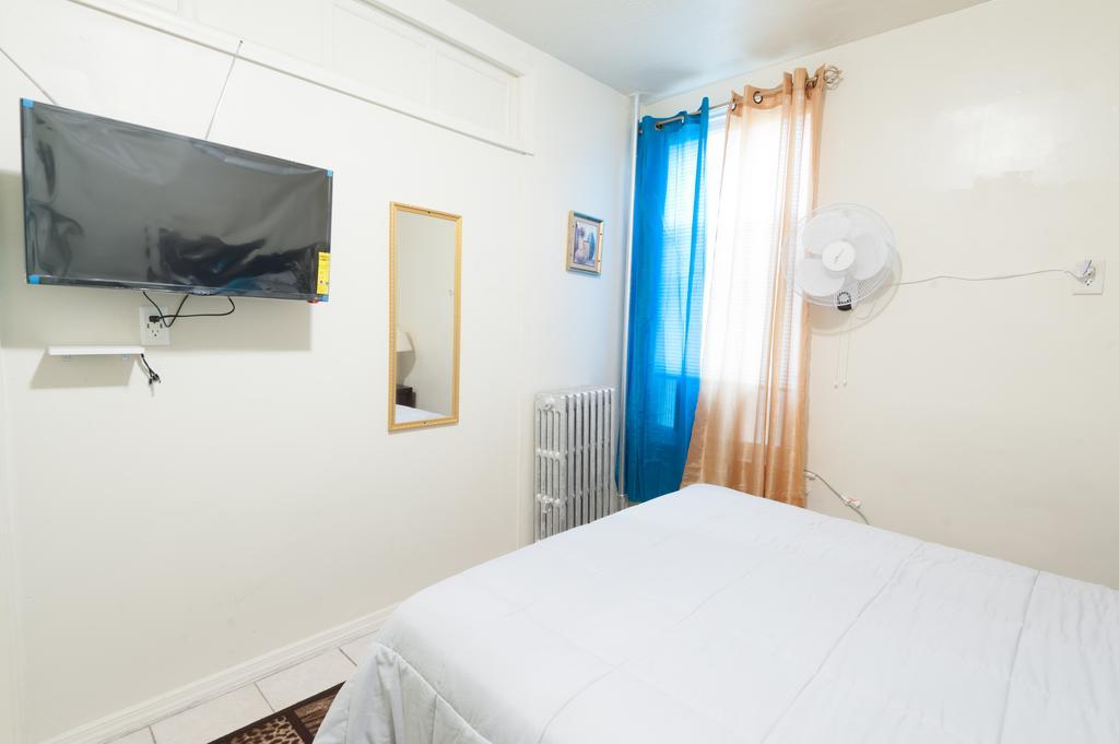 Studio And 1 Bedroom Apartments - Bronx نيو يورك المظهر الخارجي الصورة