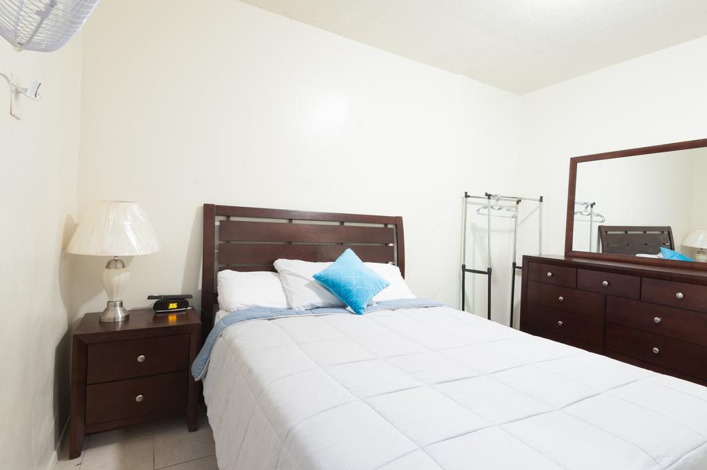 Studio And 1 Bedroom Apartments - Bronx نيو يورك المظهر الخارجي الصورة