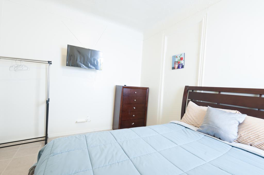 Studio And 1 Bedroom Apartments - Bronx نيو يورك المظهر الخارجي الصورة